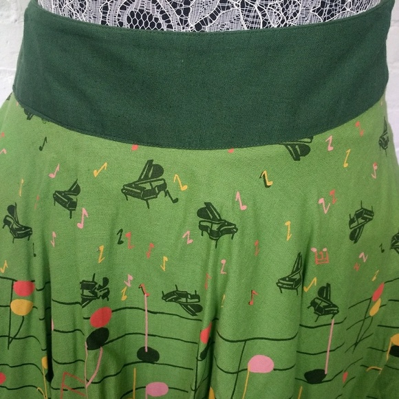 Anthropologie Beautiful 🎹 Piano/Music Skirt - Picture 7 of 7